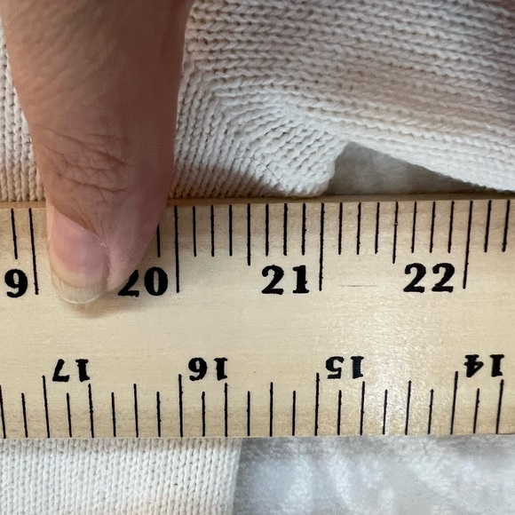 MODEDT VINTAGE WHITE SHORT SLEEVE GRANDMA SWEATER SWEET KNIT DESIGN SCALLOP L - Picture 7 of 10